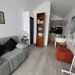 Jardin Fleuri - Proche Foix Apartmán *