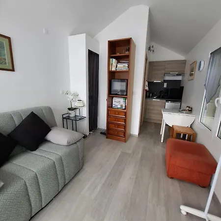 Jardin Fleuri - Proche Foix Apartament *